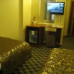 City Hotel 3*