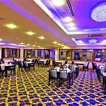 City Hotel 호텔 3*