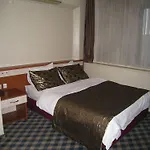 호텔 City Hotel