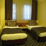 City Hotel