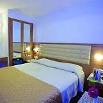 호텔 City Hotel