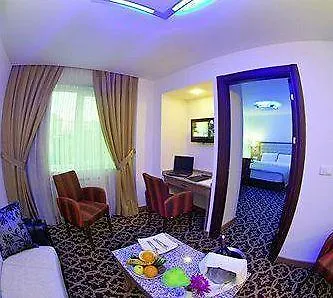 Отель City Hotel