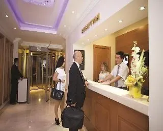 Отель City Hotel 3*