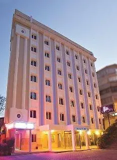 City Hotel Отель
