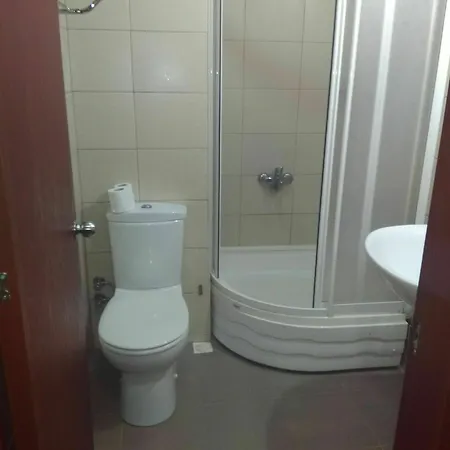 City Hotel Отель 3*