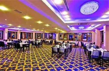City Hotel Otel 3*