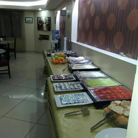 City Hotel 3* Stambuł