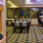 City Hotel Hotel 3*