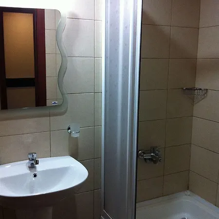Hotel City Hotel
