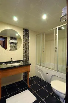 City Hotel 3*