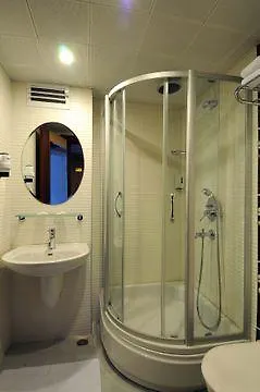 City Hotel