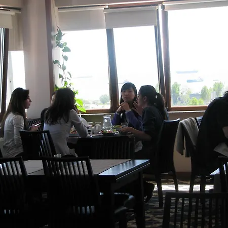 מלון City Hotel
